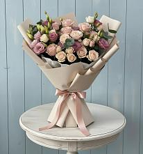 Букет цветов из:  Розы и Лизиантусы в Северодвинске