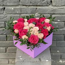 Цветочная композиция из Розы в коробке в Северодвинске
