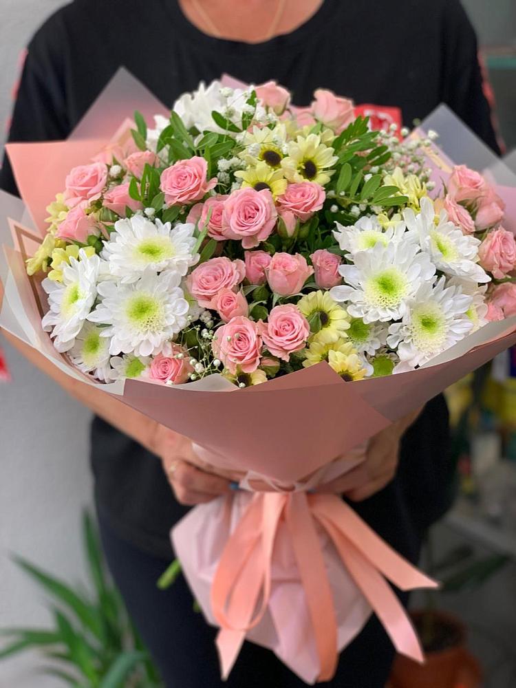 Букет цветов из: Розы и Хризантемы в Северодвинске