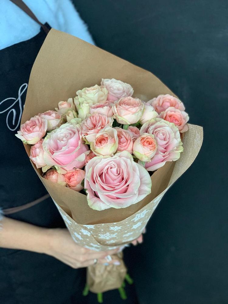 Букет цветов из: Хризантемы и Розы в Северодвинске