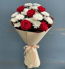 Букет цветов из:  Розы и Хризантемы в Северодвинске