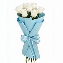 Букет 7 белых роз Проуд в Северодвинске