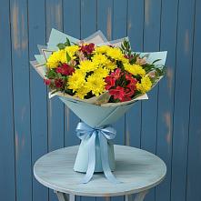 Букет цветов из:  Альстромерии и Хризантемы в Северодвинске